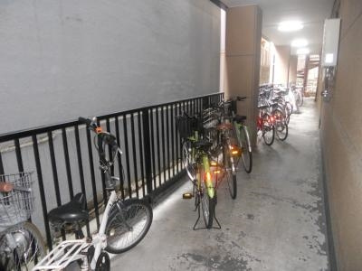 SaaCaddian（サーカディアン）の駐車場|駐輪スペース
