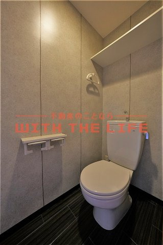 ルネス荒木三番館【キャッシュバック対象物件】のトイレ|清潔感のあるトイレです