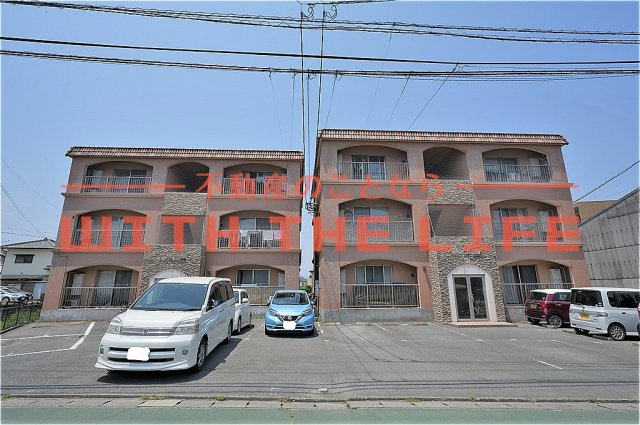 ルネス荒木三番館【キャッシュバック対象物件】