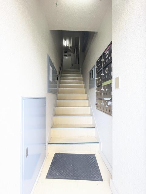 エントランス内