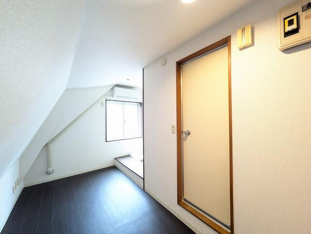 ワンルーム※天井傾斜ございます