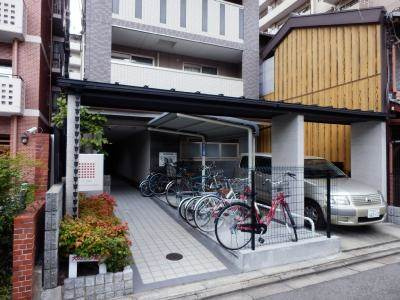 レガート鹿遊館の駐車場