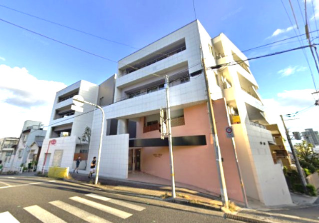 ヴィーナスコート山本通の外観