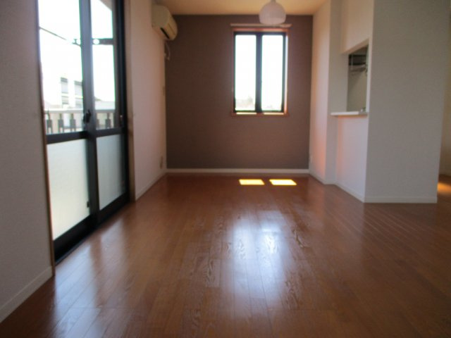 LEONの居間・リビング|広いリビングはいいですね