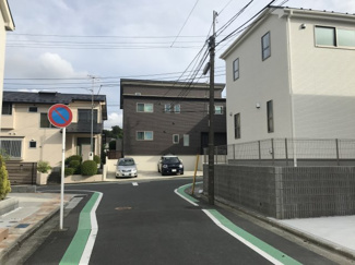 【前面道路含む現地写真】 | 前面道路