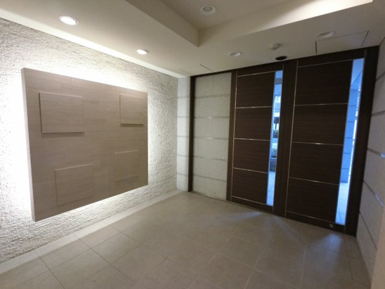 【エントランス】