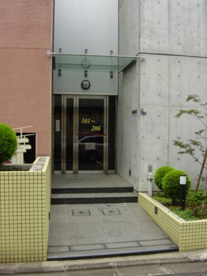 【エントランス】 | リ･モード南青山 | リ・モード南青山