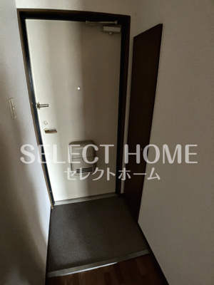 【玄関】 | アビテナポール | 明るい玄関です