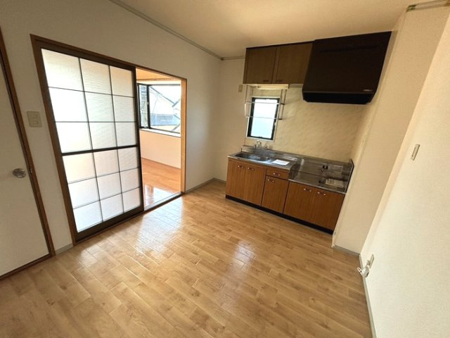 上益城郡益城町大字安永のアパートの居間・リビング