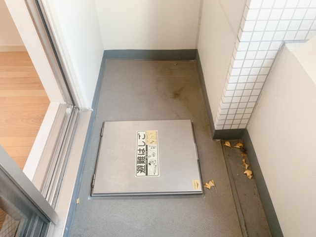 【バルコニー】 | プラウドフラット三軒茶屋