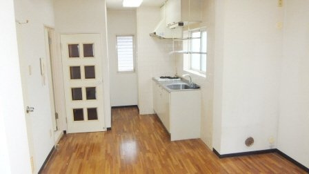 ファミーユ船橋の居間・リビング|ダイニングキッチンです。