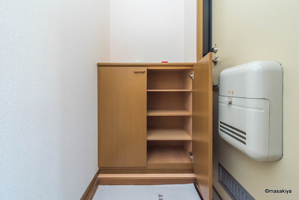 メゾンパーク東和田の収納|下駄箱