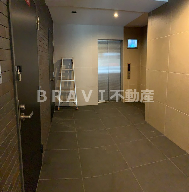 フォレ長堀通南　BRAVI不動産のロビー|【フォレ長堀通南】建物の内部です