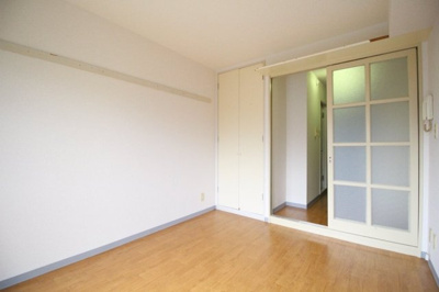 【洋室】 | ハイタウン明大前