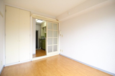 【洋室】 | ハイタウン明大前