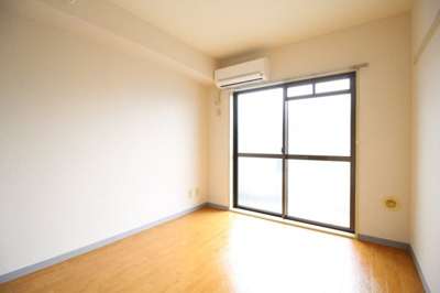 【洋室】 | ハイタウン明大前