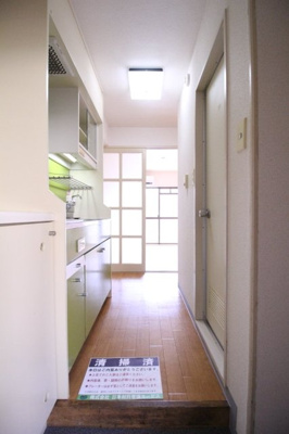 【玄関】 | ハイタウン明大前