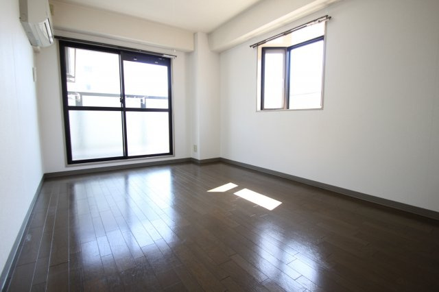 パームスクエアの内装