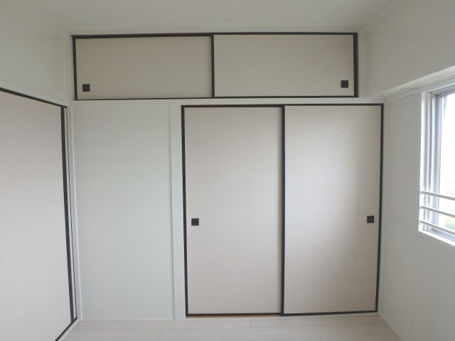 ビレッジハウス当成東2号棟の収納|イメージ写真（反転あり）