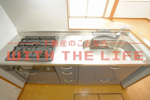 クレスト大善寺【10,000円キャッシュバック対象物件】のキッチン|使いやすいキッチンです