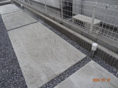 【駐車場】 | 現地見学会　西川口駅徒歩17分の西青木カースペース2台の設備充実の換気安心安全低炭素新築住宅 | カースペースがあります