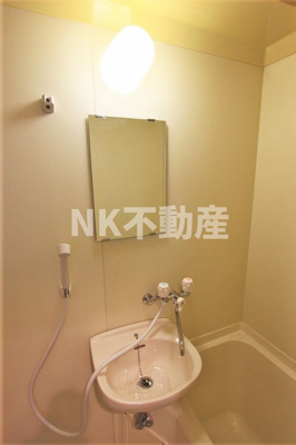 【洗面所】 | ダイヤモンドメゾン高井田（高井田賃貸） | 洗面です