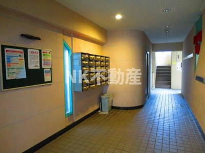 【ロビー】 | ダイヤモンドメゾン高井田（高井田賃貸） | 建物の内部です