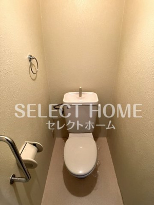 【トイレ】 | アーバン西岡崎 | 清潔感のあるトイレです