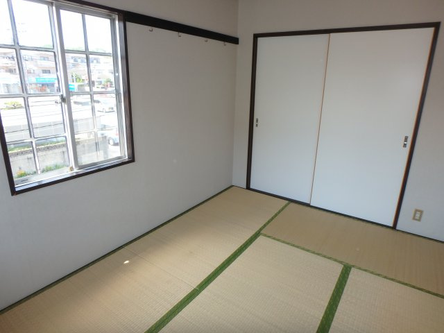 シティハイツショーワAの和室