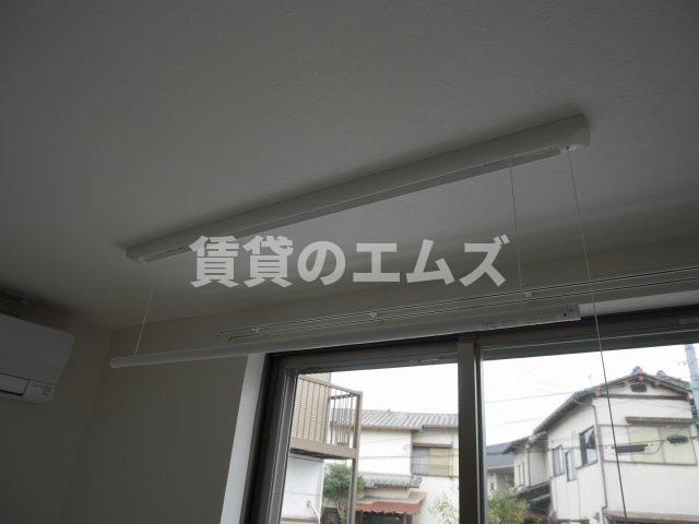 【設備】 | Ｇ－Ｓｍａｒｔ竹下 | Ｇ－Ｓｍａｒｔ竹下の室内物干し
