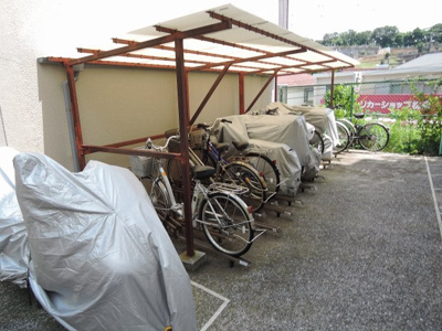 【その他共用部分】 | 上大岡コーポラスC棟 | 駐輪場