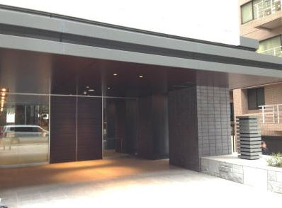 五番町マンションのエントランス|五番町マンション