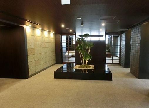五番町マンションのロビー|五番町マンション