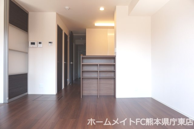 熊本市東区御領１丁目のアパートの居間・リビング