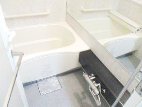 クオリア小石川の浴室|※写真は同タイプの別室になります