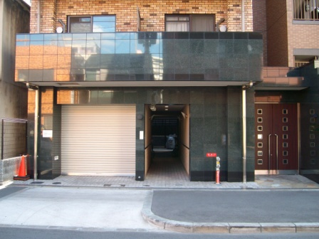 【エントランス】