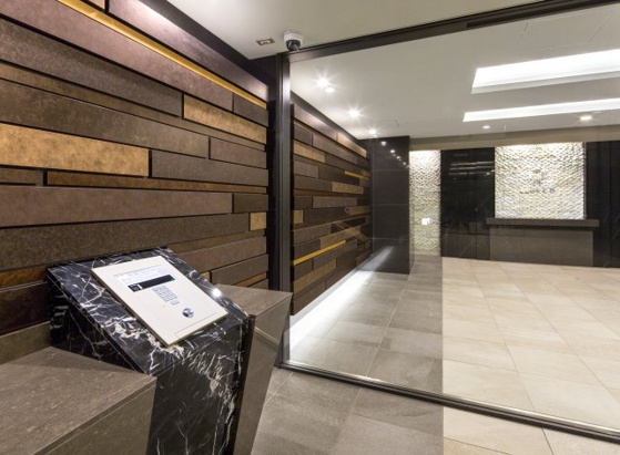 【エントランス】