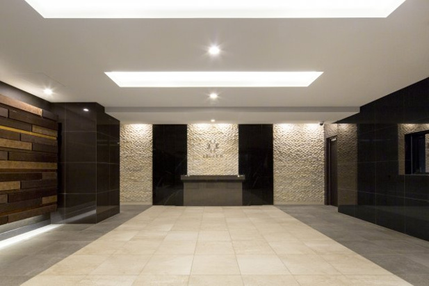 【エントランス】