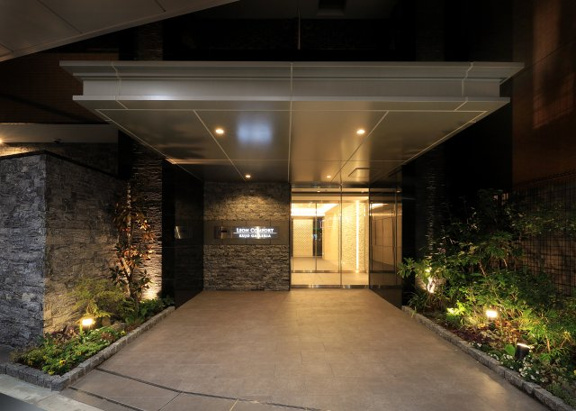 【エントランス】