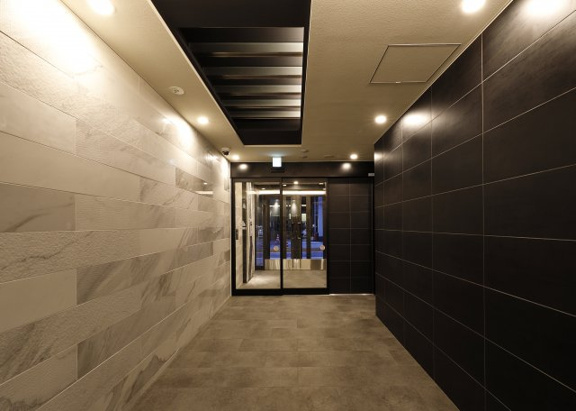 【エントランス】