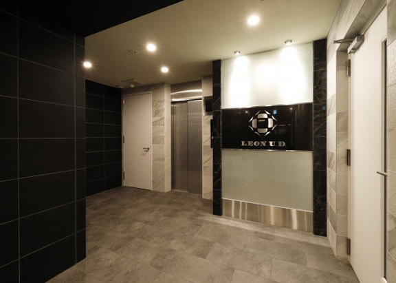 【エントランス】