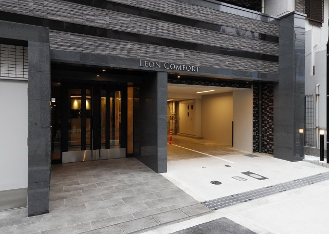 【エントランス】