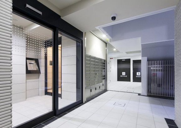 【エントランス】