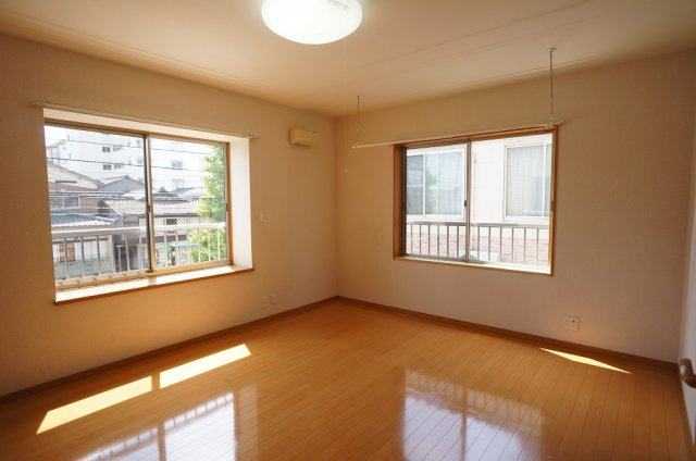 【居間・リビング】 | トワール東堀