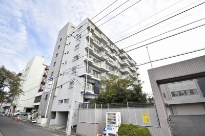 【外観】 | ハイツ花之木 | 7階最上階・南向きにつき陽当たり・眺望良好です。
さくらの名所「大岡川」沿いのため季節を感じられます♪