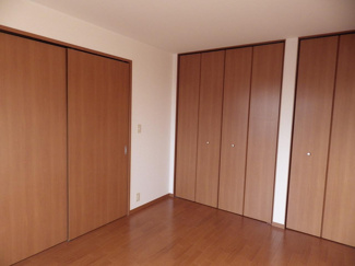 【洋室】 | 総社セゾン