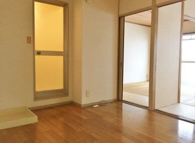 【居間・リビング】 | 井駒ハイツ