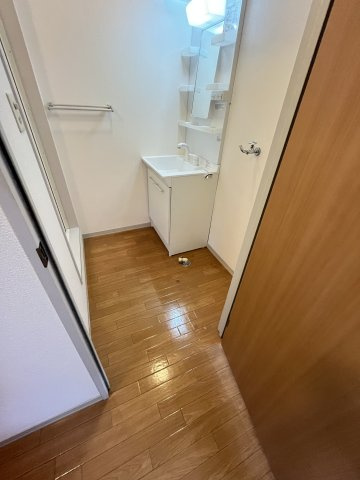 フォレスト　ハイツの洗面所