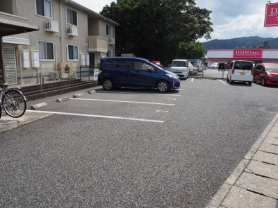 【駐車場】 | アルメリア