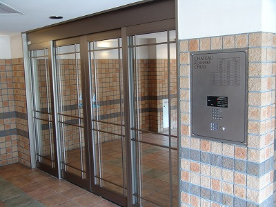 シャトー小牧中央のエントランス|安心のオートロックです